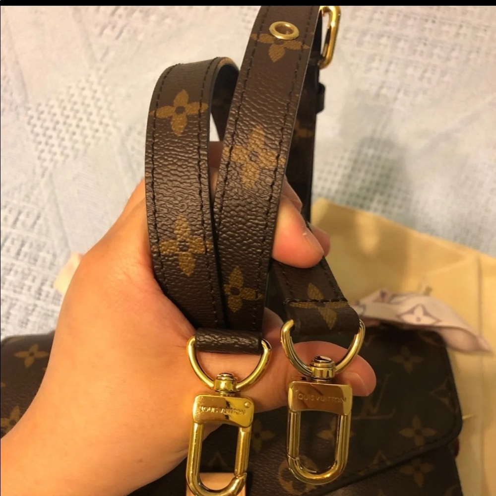 Louis Vuitton pochette Metis - Picture 4 of 12